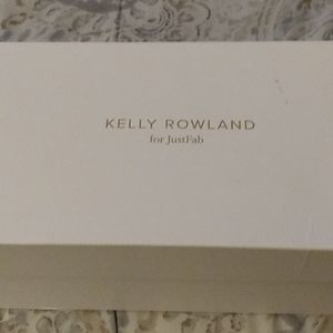 Kelly Rowland For Just Fab White Flat Size 9 Sandals.